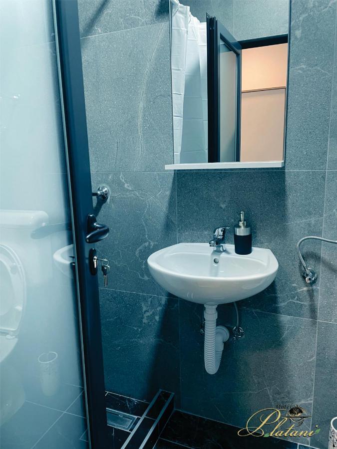 Motel Platani Kotor Varos Zewnętrze zdjęcie